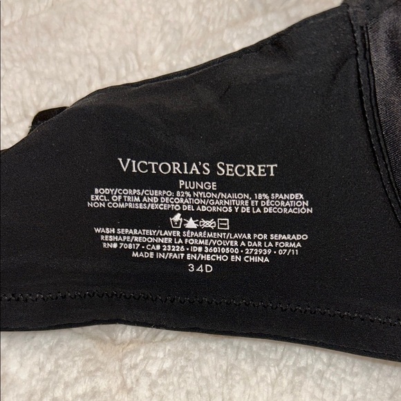 Victoria’s Secret Black Women's Bra - Picture 2 of 6